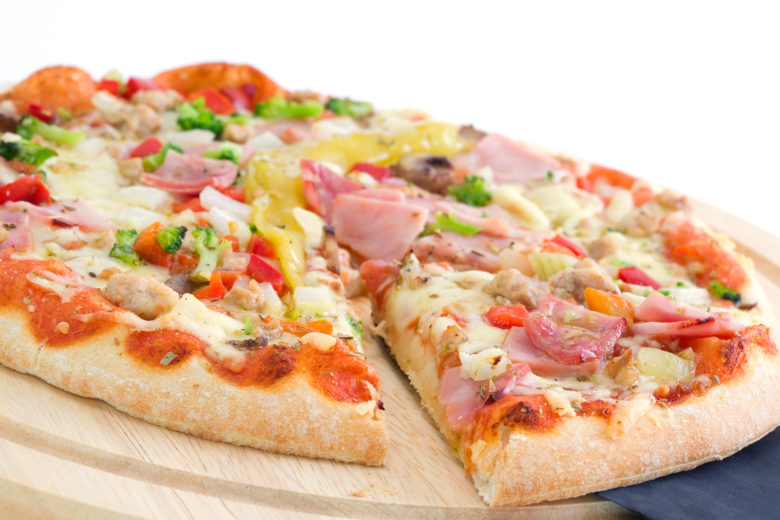 Mua Bánh Pizza Tiện Lợi Mang Đến Bạn Mọi Bữa Ăn Ngon Miệng Nhất